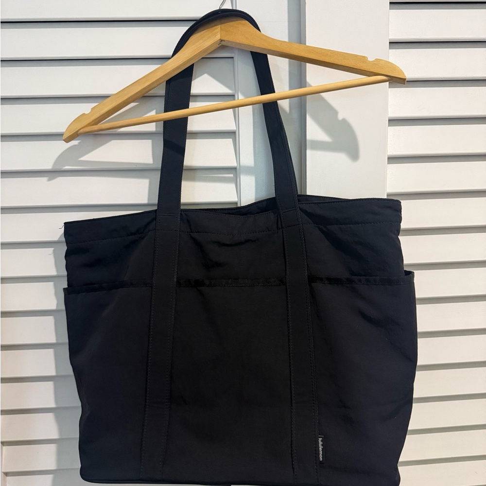 Lululemon Black Tote Bag